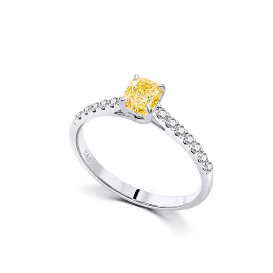 ジラソーレのクッションカットのラボグロウンダイヤモンドリング8