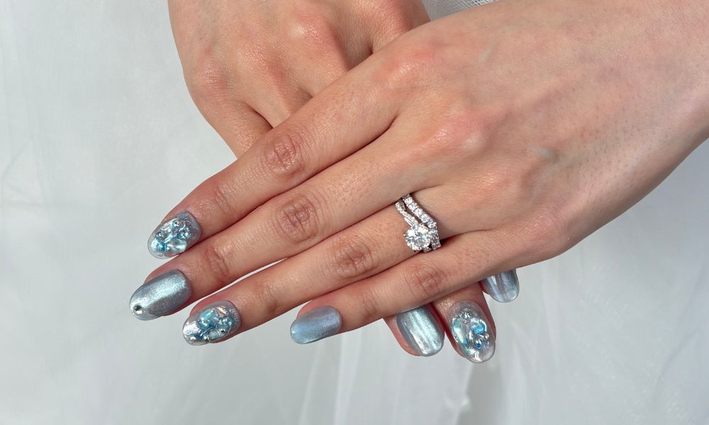 お客様の声 vo.4　/　Y & A 様　/　婚約指輪と結婚指輪のVラインをピッタリ揃えました。