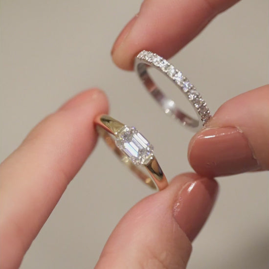 メッザノッテ_エメラルドカット 動画